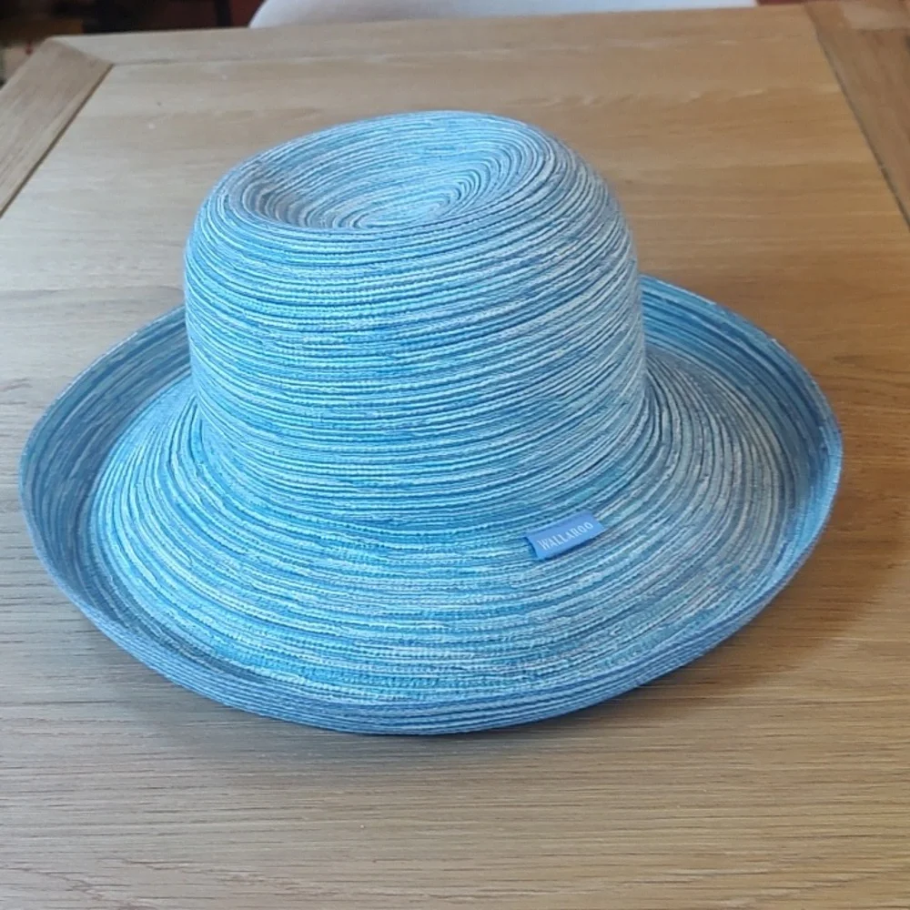 Wallaroo Hat Company | Sydney Sun Hat in Light Blue Never Worn - Picture 7 of 10
